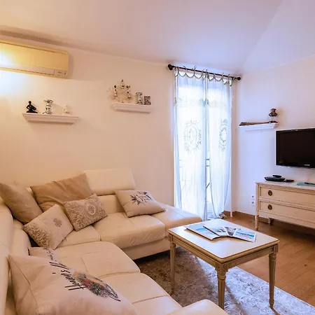 Apartment Heaven Ap4440 By Riviera Homes *